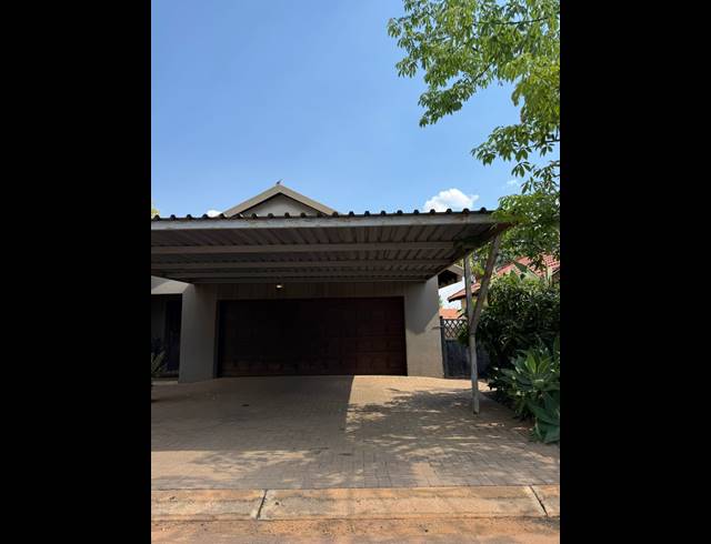 3 BEDROOM GATED ESTATE FOR SALE IN MELODIE